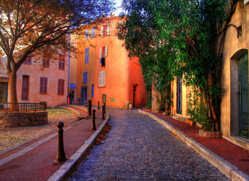St. Tropez 01 825x600