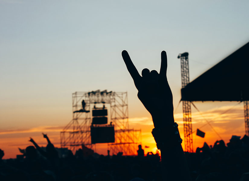 03 festival-02-825x600