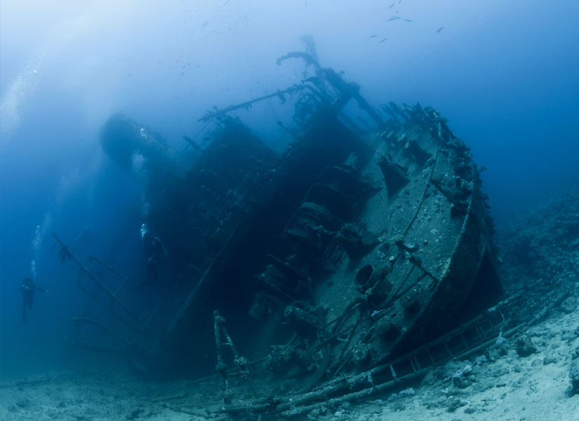 lets-go-hurghada-03-825x600