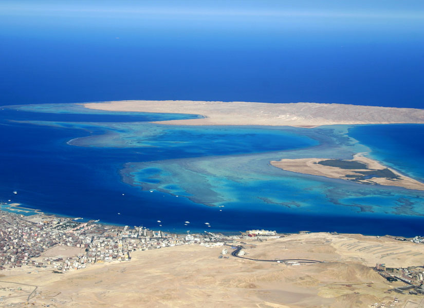 lets-go-hurghada-05-825x600