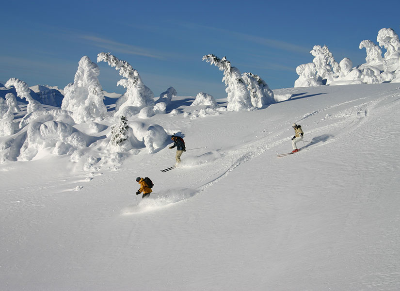 lets-go-kayak-04-825x600