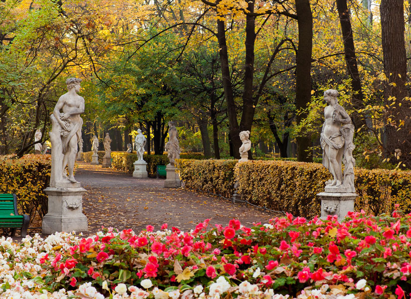 st--petersburg-10-825x600