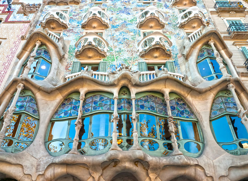 lets-go-gaudi-05-825x600