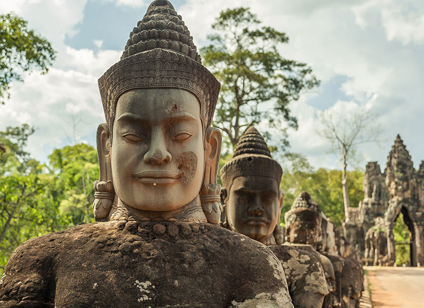 Başta bir tapınağın adı olan Angkor Wat, zamanla tüm bölgenin ismi olmuş.