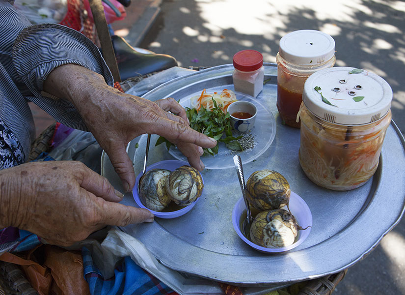 Kamboçyalıların favori yiyeceği