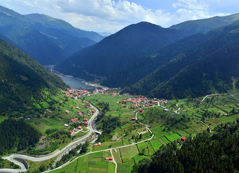 Trabzon gezilecek yerler, Uzungöl manzarası