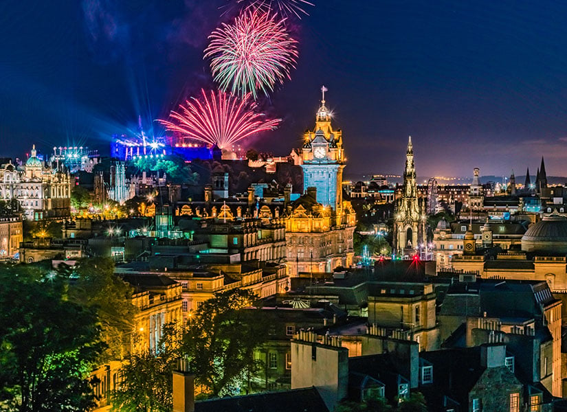 2020 yeni yılı yurt dışında kutlamak için gidilecek en güzel yerler Edinburgh yılbaşı