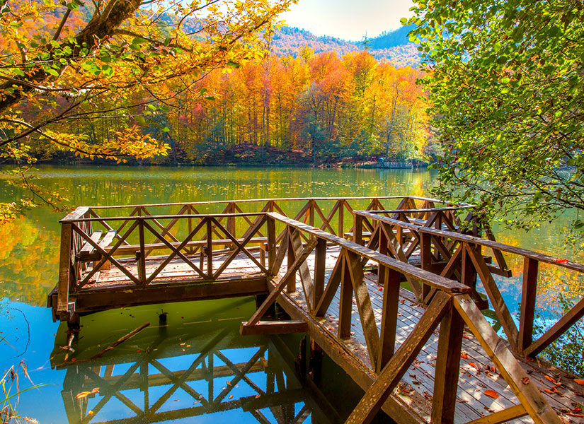 Sonbaharda gezilecek yerler Yedigöller Milli Parkı