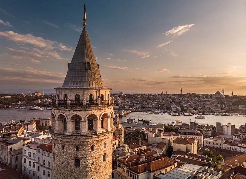 Galata Kulesi İstanbul Türkiye'nin Simgeleşmiş Şehirleri ve Yapıları