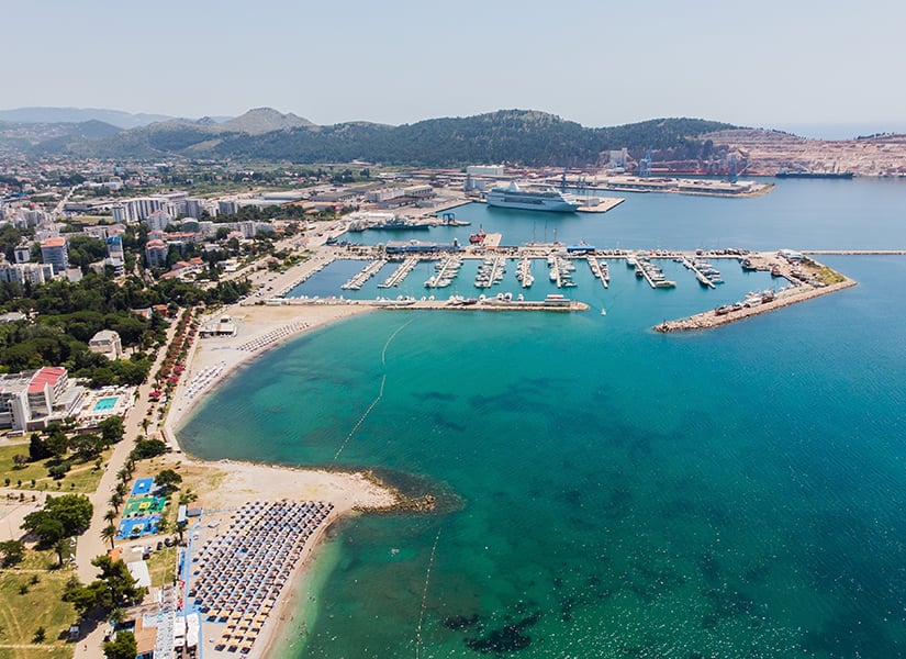 Karadağ Rehberi - Karadağ'da Gezilecek Yerler