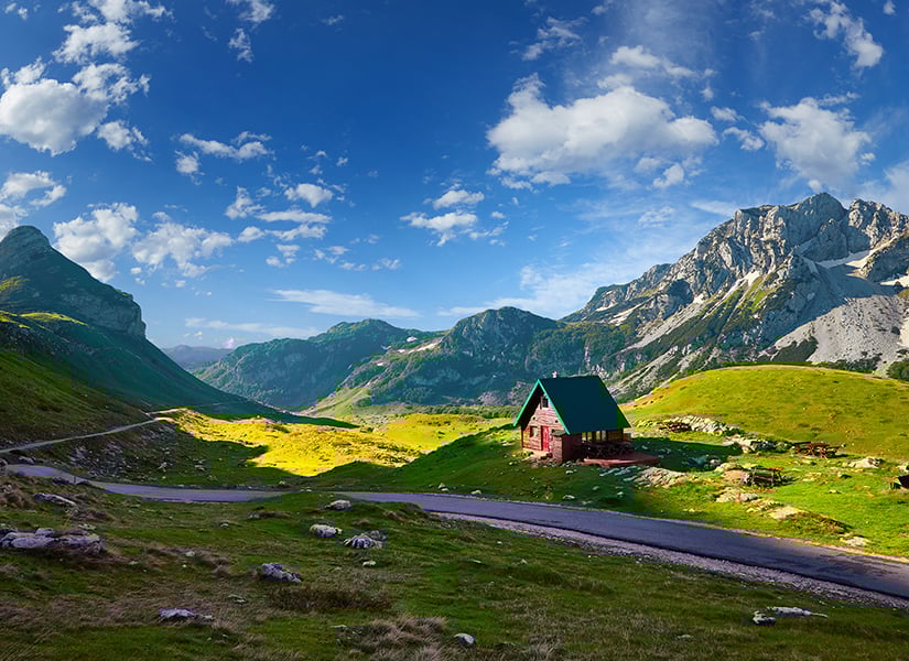 Karadağ Rehberi - Karadağ'da Gezilecek Yerler